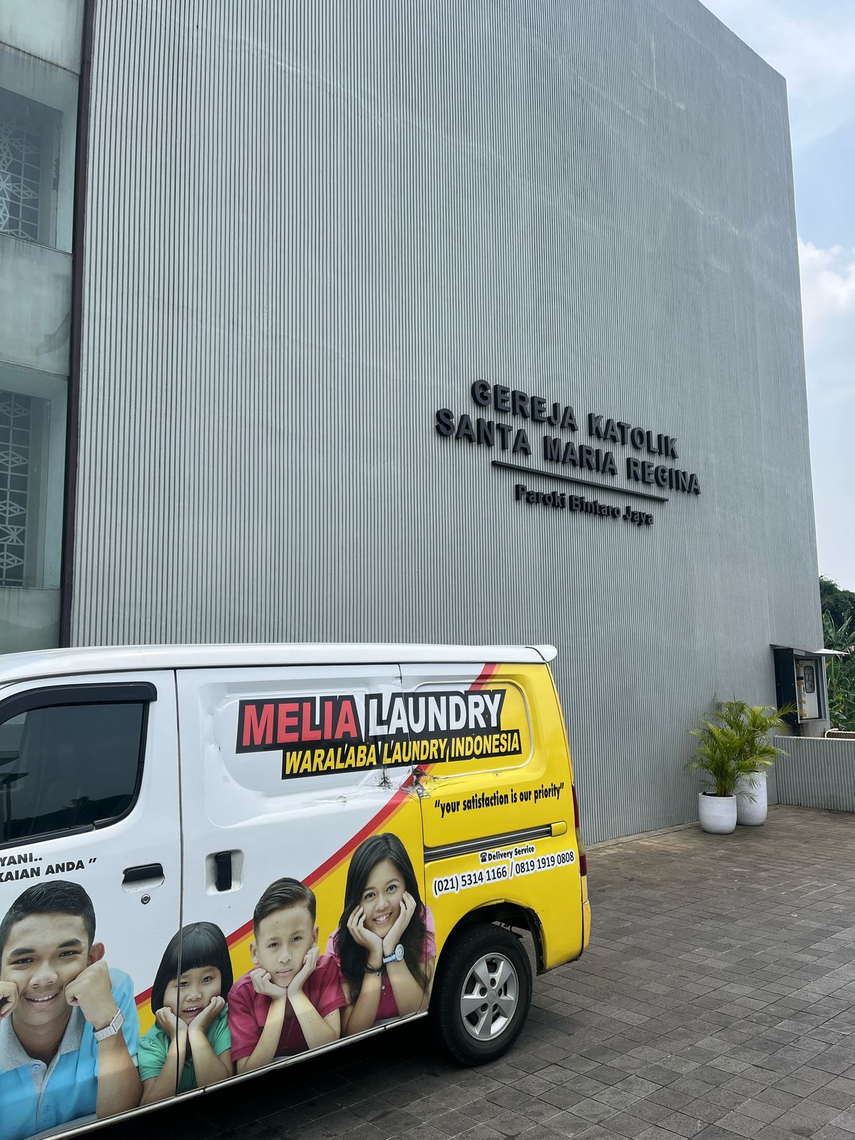 Dokumentasi Jubah Gereja Katolik Santa Maria Regina